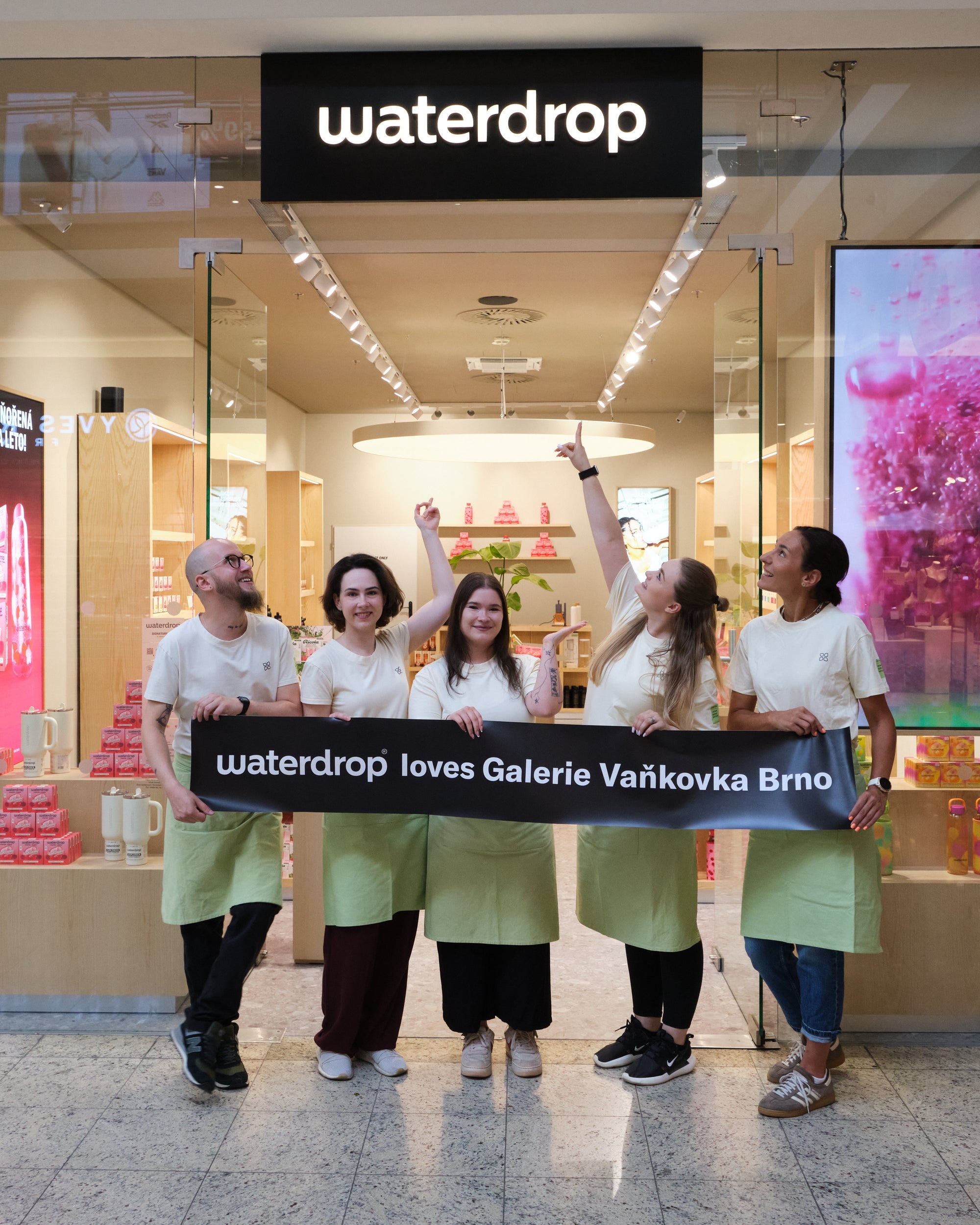 waterdrop® Store v Galerii Vaňkovka je otevřený! Přijďte to s námi oslavit